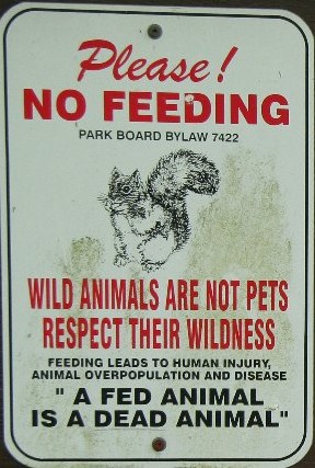 do not feed animals sign unk